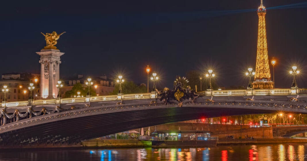 Trop de lumière inciterait les moustiques à piquer davantage